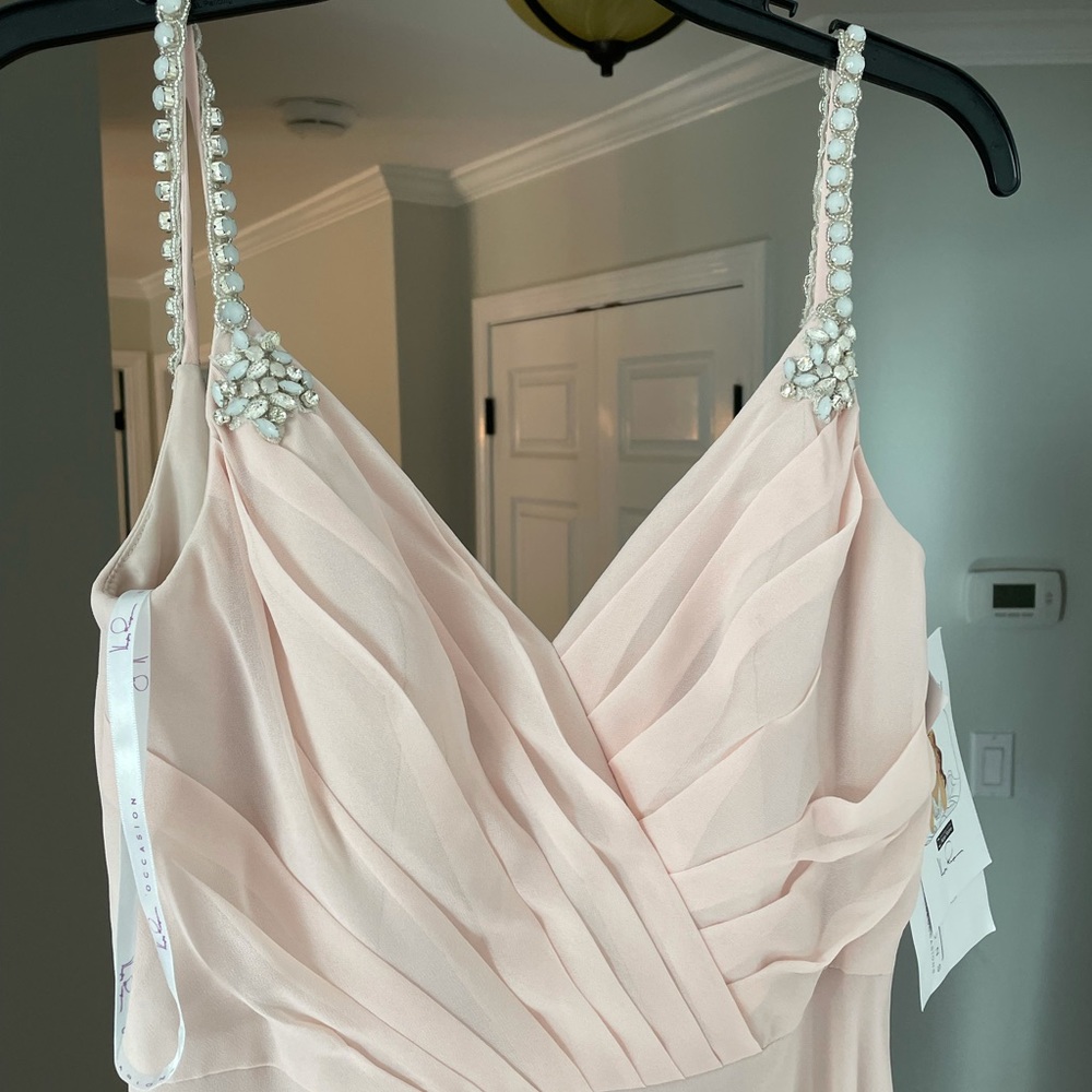 NEW Hayley Paige gown in blush/cashmere size 2